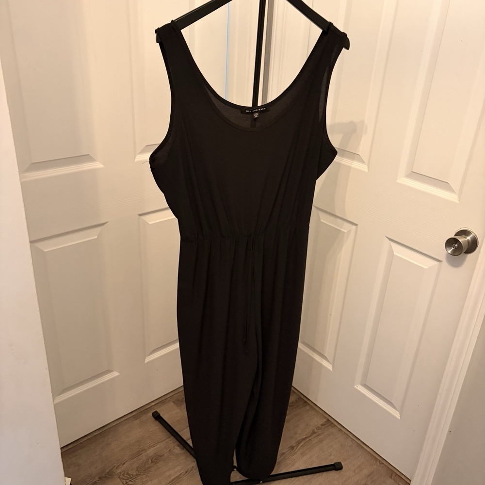 Nik &‎ Nash Black Sleeveless Wide Leg Jumpsuit XL Capsule Wardrobe Contemporary